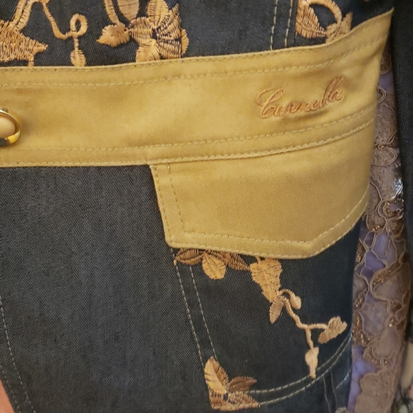 Jean jacket - Picture 4 of 9